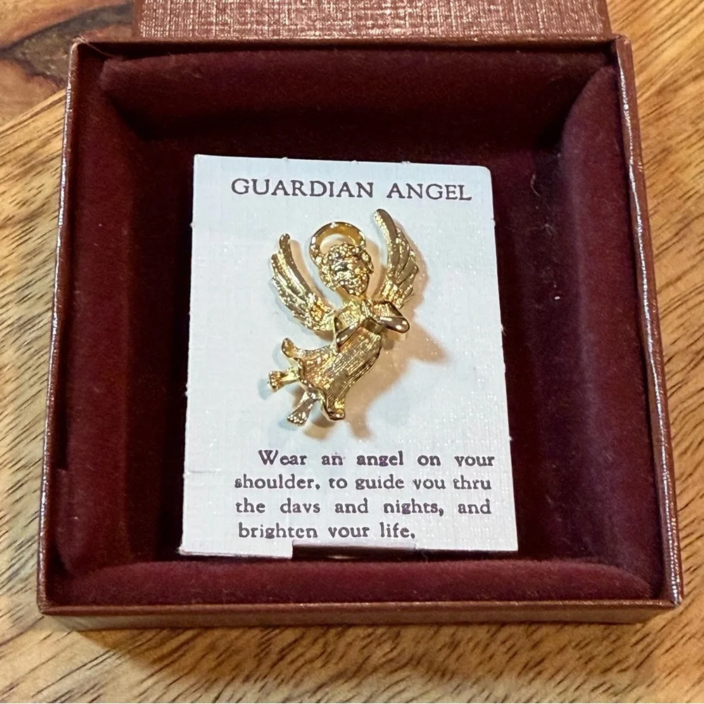 Gold Tone Guardian Angel Pin